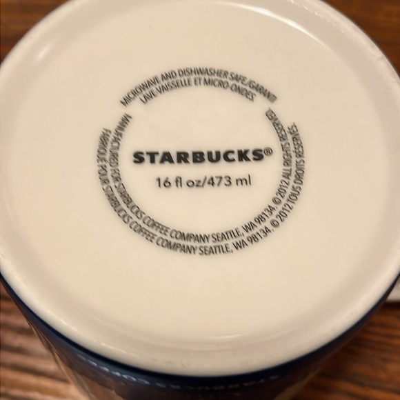 Chicago Starbucks Mug - Picture 3 of 6